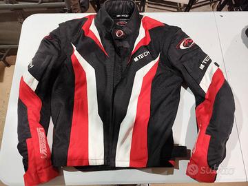 abbigliamento e protezioni moto