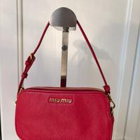 Borsa Miu Miu mini colore rosa con doppia tasca