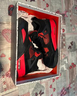 Jordan 4 Red Thunder