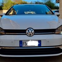 Golf VII 2017 Variant 1.6 tdi 115cv.