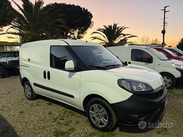 Fiat doblo unico proprietario garanzia permuta
