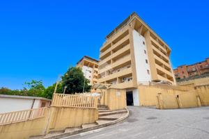 3 LOCALI A CHIETI