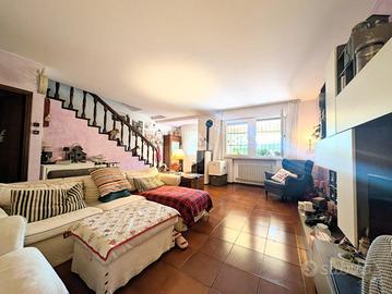 VILLA A SCHIERA A PREGANZIOL
