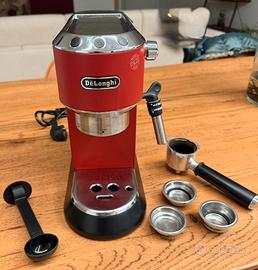 Macchina caffè Espresso De'Longhi Dedica EC685.R