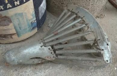 Sella Antica ferro molle bicicletta moto motorino