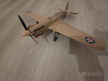 Aereo con motore cox 0,5 cc