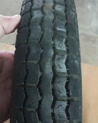 Pneumatici per vespa 