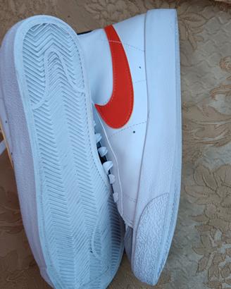 Scarpe Nike  2  MODELLI 