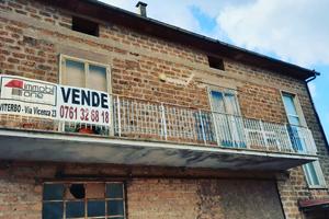 Casa indipendente a Vetralla