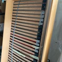 letto con rete elettrica motorizzata