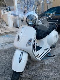 Vespa GTS 300
