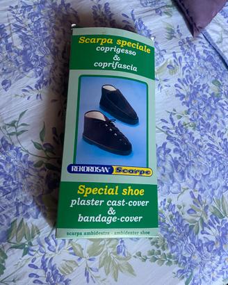 Scarpa coprigesso