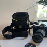 Mirrorless Canon EOS M5 + EF-M 18-150mm