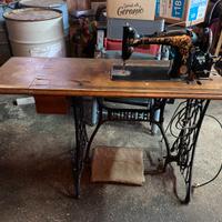 Macchina da cucire singer