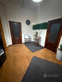 Stanza in studio legale di 50 mq