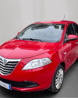 Lancia Ypsilon 1.2 69 CV 5 porte S&S Silver