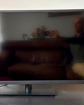 Telvisore Toshiba LCD 40”