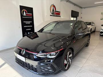 Volkswagen Golf GTI Golf 2.0 TSI GTI DSG PERFORMAN