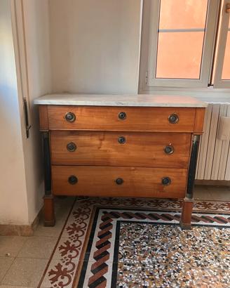 Mobile stile Impero