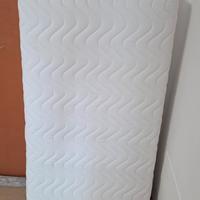 materasso nella culla