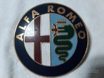 ALFA ROMEO FREGIO COD. 2400-51016 USATO
