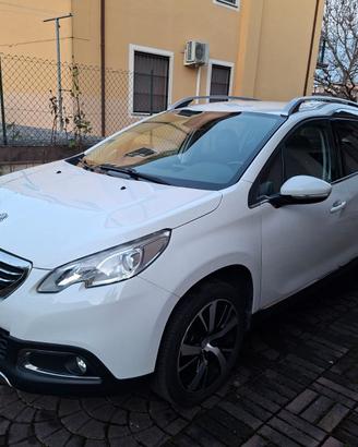 PEUGEOT 2008 1.6 BlueHDi 120cv S&S Feline