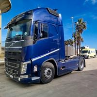 Volvo Trucks FH 500 Retarder IN ARRIVO
