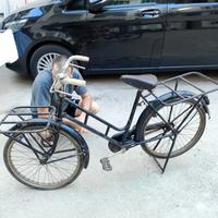 invendo bicicletta da fornaio anni 60 