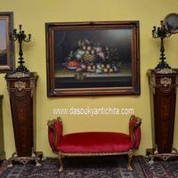 Coppia di antichi candelabri in bronzo