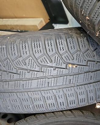 cerchi + pneumatici gomme invernarli 215/70R16 suv