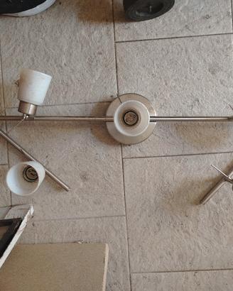LAMPADARIO CON FARETTI 
