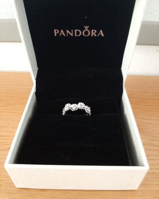 Anello Pandora Margherite misura 10/11-50
