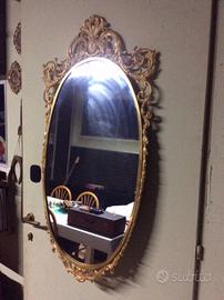 Specchio in bronzo
