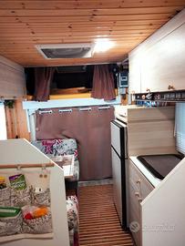 CAMPER  pronto a partire