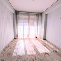 Appartamento luminoso con garage in via Carnazza