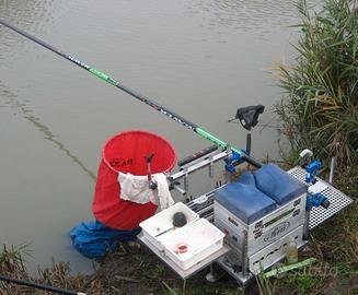 Panchetto completo di accessori - pesca in vendita a Bologna