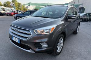Ford Kuga 1.5 TDCI 120 CV 2WD Titanium Tetto Aprib