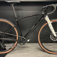 Bici Gravel BMC URS Three Tg M