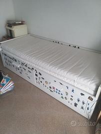 letto ikea  con due materassi