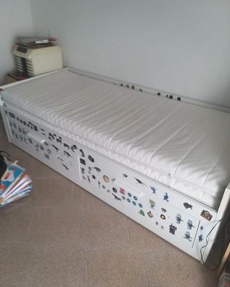 letto ikea  con due materassi