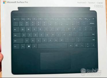 Tastiera per tablet + Cover