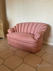 Set divani vintage in tessuro rosa