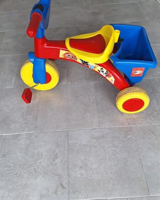 Triciclo per bambini BING con cestino