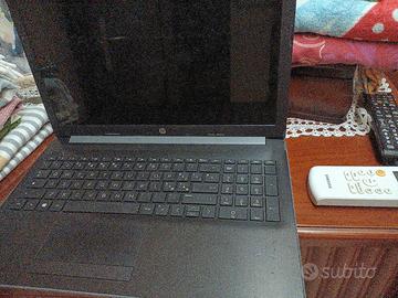 Laptop HP 15 db0000