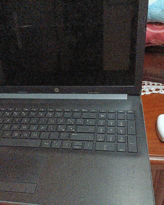 Laptop HP 15 db0000