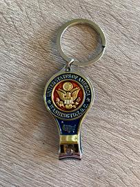 Portachiavi Apribottiglie Tagliaunghie Americano