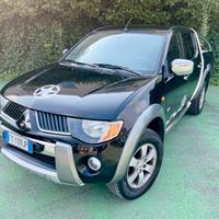Mitsubishi L200 Automatico 4x4