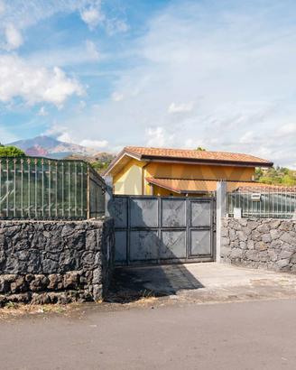 Casa Indipendente - Nicolosi