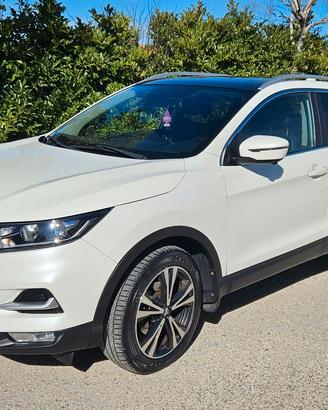Nissan Qashqai N-Connecta/Tekna