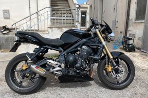 Triumph street triple 675
